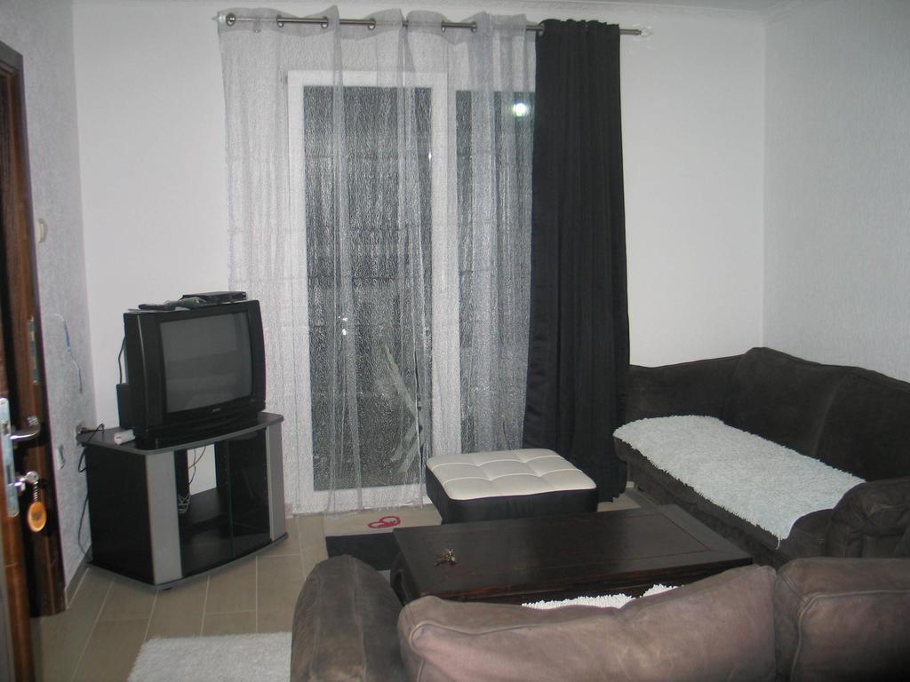 Guest House Dena Добра вода Стая снимка