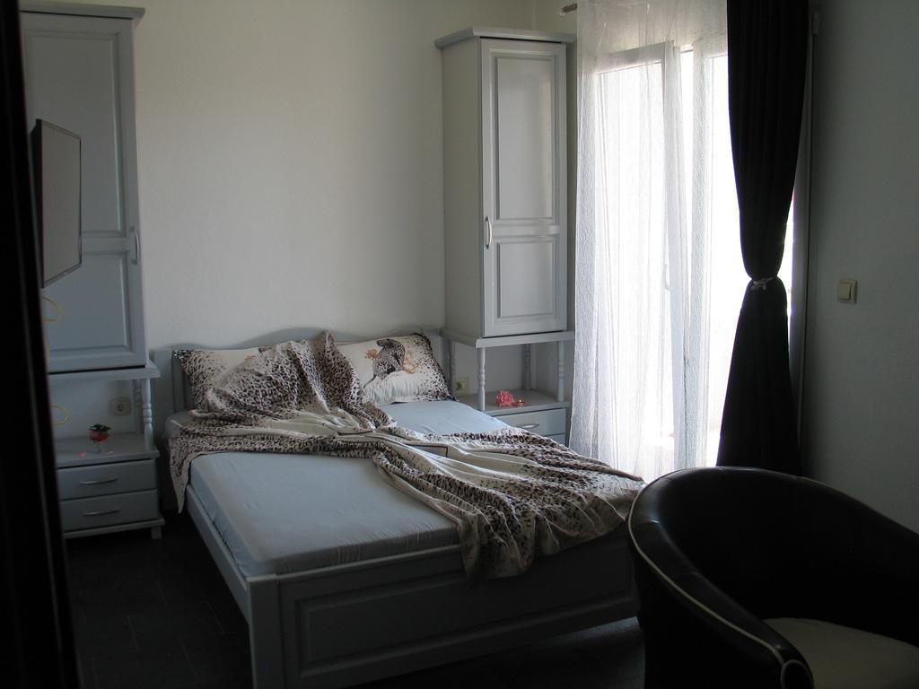 Guest House Dena Добра вода Стая снимка