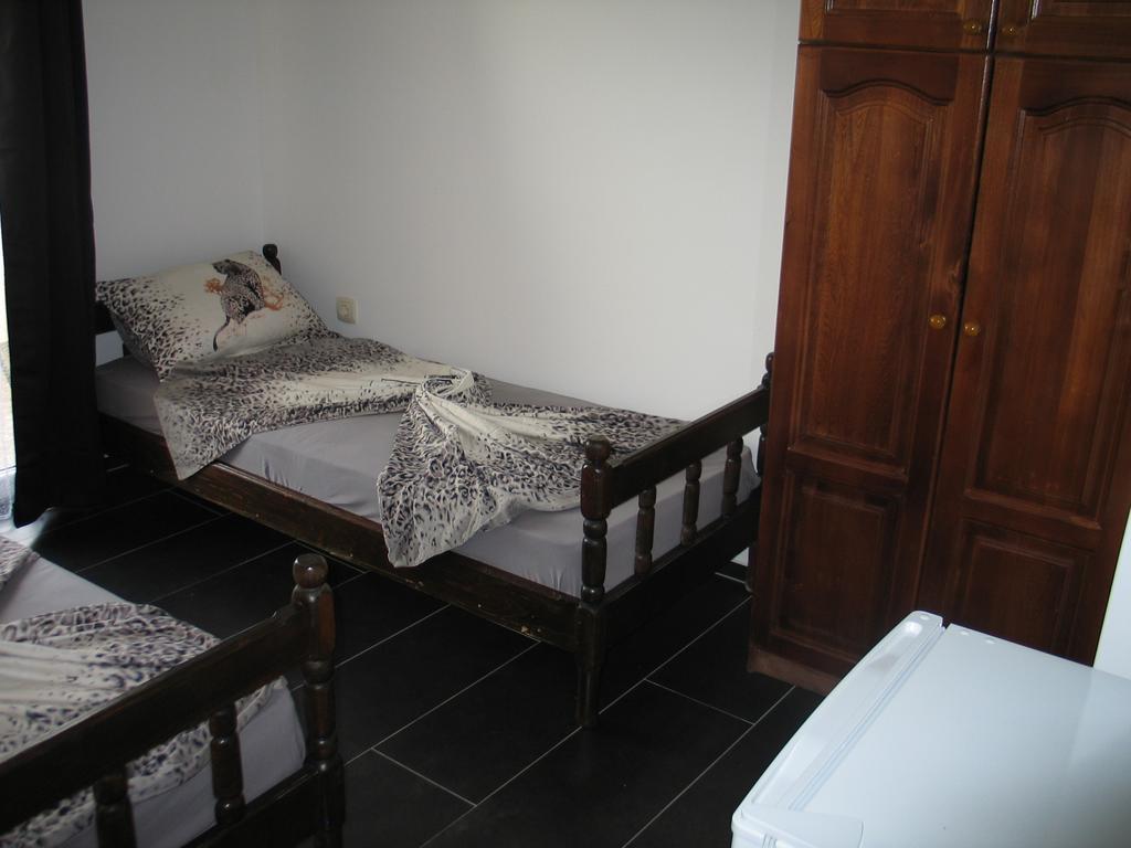 Guest House Dena Добра вода Стая снимка